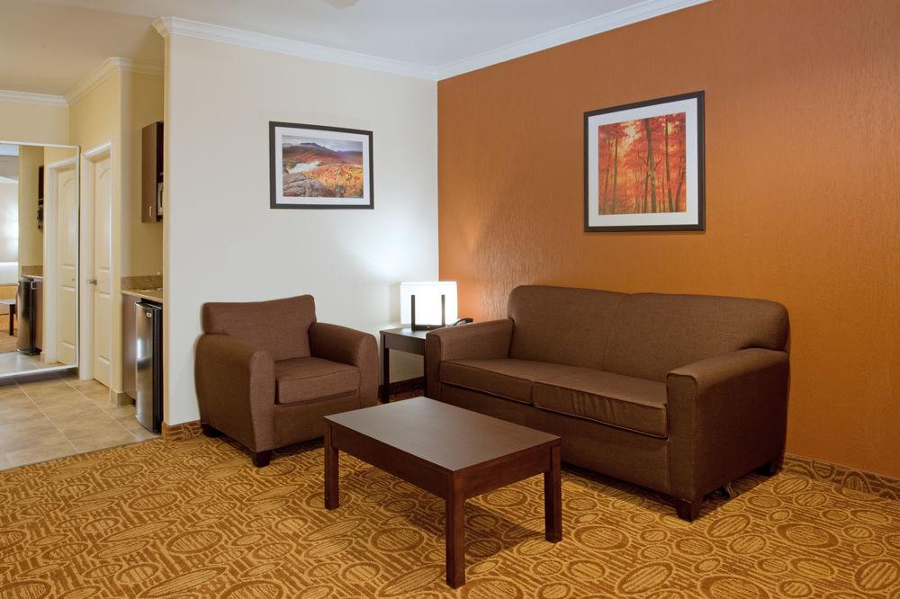 Holiday Inn Express Hotel And Suites Katy By Ihg Εξωτερικό φωτογραφία